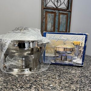 Stainless Steel 4 quart Chafing Dish NEW